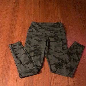 Black Camo Leggings